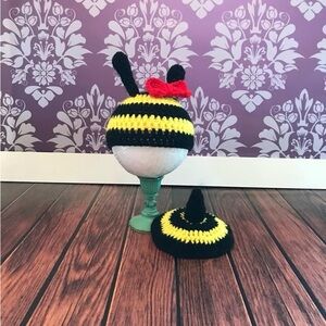 Crochet Bumble Bee Hat and Bottom Tushy Cover Photo Prop